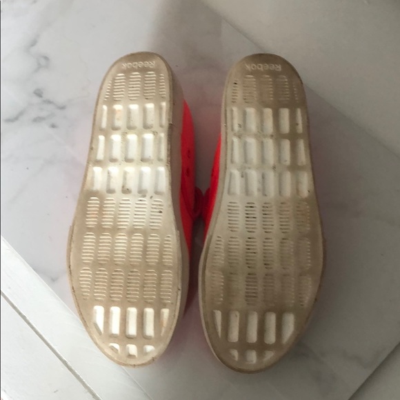 Neon pink Reebok Memory Tech 365 slip one - Picture 5 of 8